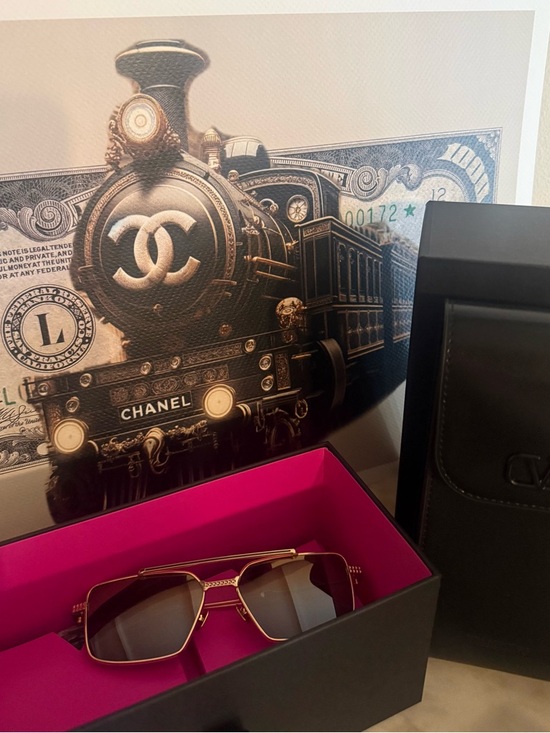Valentino Accessories - VALENTINO Sunglasses 😎